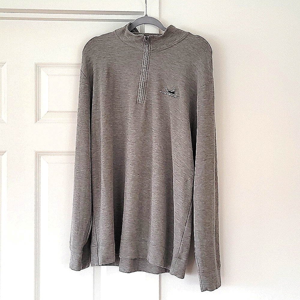 Vineyard Vines XL gray